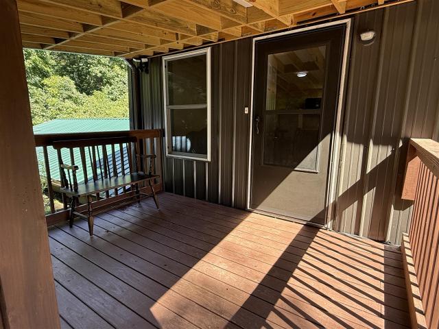 1381 Mile Road
