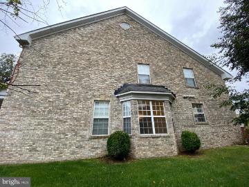 13822 Custis Square, Woodbridge, VA 22191 | MLS #VAPW2120