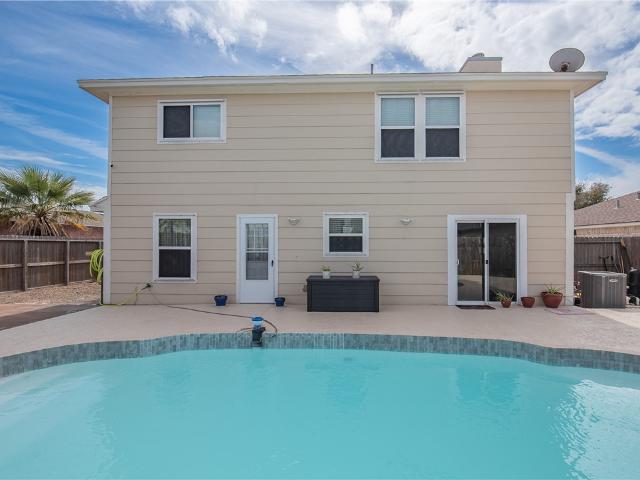 13822 Laffite Dr, Corpus Christi, TX 78418 | MLS #470641