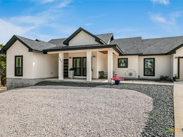 1382 Primrose Path