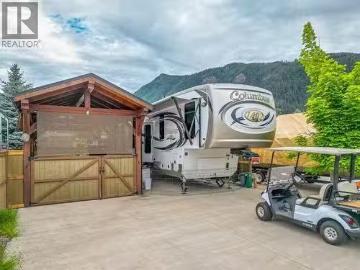 1383 Silver Sands Road Lot# 109, Sicamous, BC, V0E 2V4 recre.