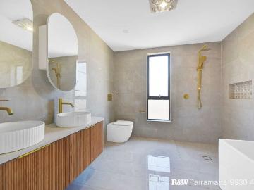 138 Centenary Road South Wentworthville
