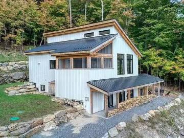 138 Ch. Des Aigles, Nominingue, QC, J0W 1R0 house for sale.