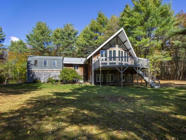 138 Cross Point Rd, Edgecomb, ME 04556