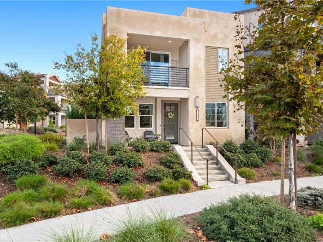 138 Biome, Irvine, CA 92618 | MLS #OC25263
