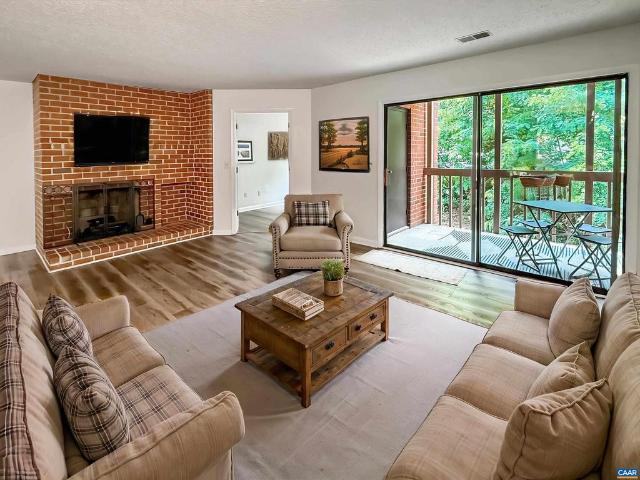 138 Green Turtle Ln # 7