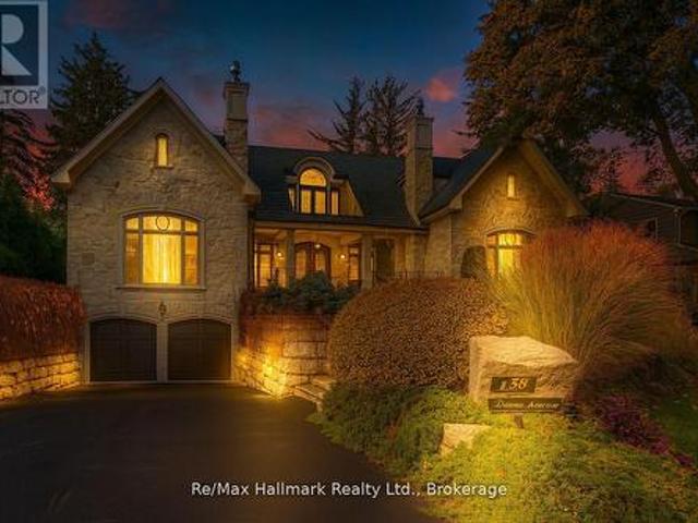 138 Dianne Avenue, Oakville Mo Morrison, ON, L6J 4G9 house for sale | Listing ID W13021 | Royal LePage