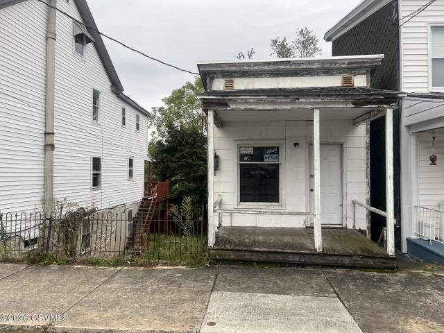 138 e melrose street