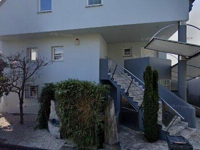 138 m2 apartment for rent in Wiesbaden