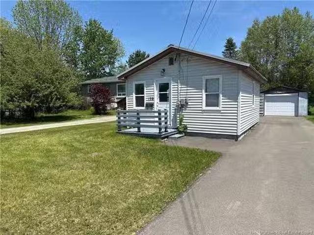 138 Magnolia Ave, Susinteraction, NB, E4E 2H2 house for sale.