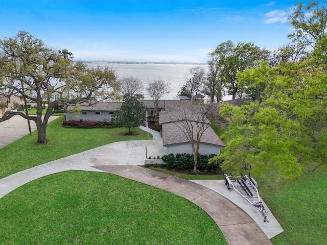 138 N Burnett Drive, Baytown, US, TX