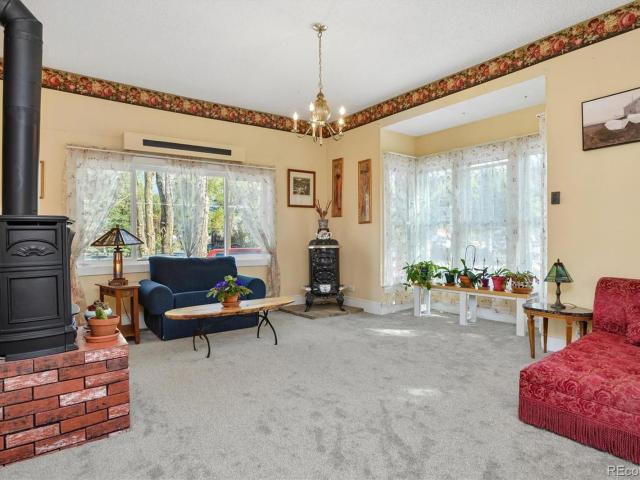 138 N Pleasant Avenue
