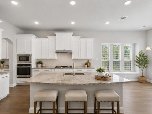 138 Spanish Bluebell Drive