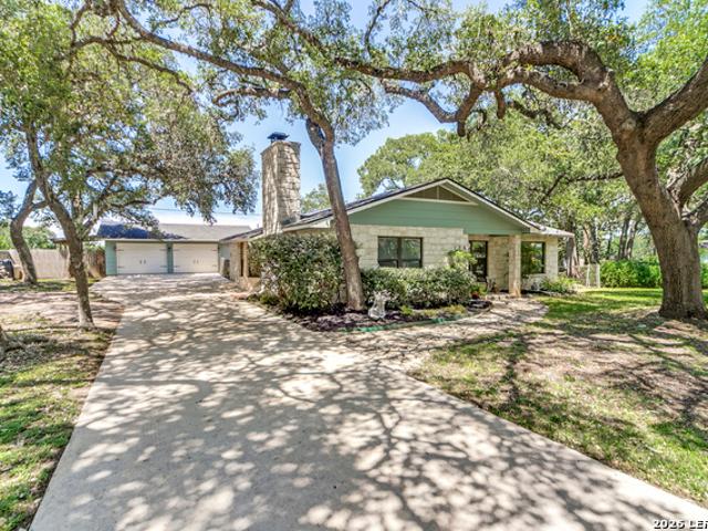 138 Stonegate North Dr