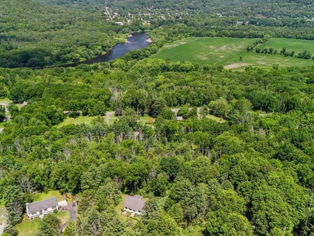 138 River View Way