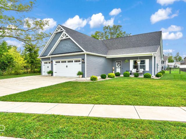 138 Woods Edge Boulevard