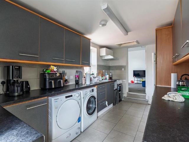 £138pppw Claremont Rd, Spital. 4 bed maisonette to rent £2,385 pcm £550 pw