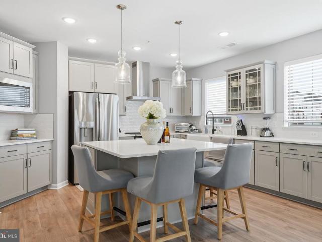 13950 Englefield Drive # 302