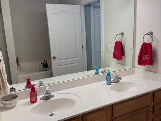 1396 Blue Heron Point