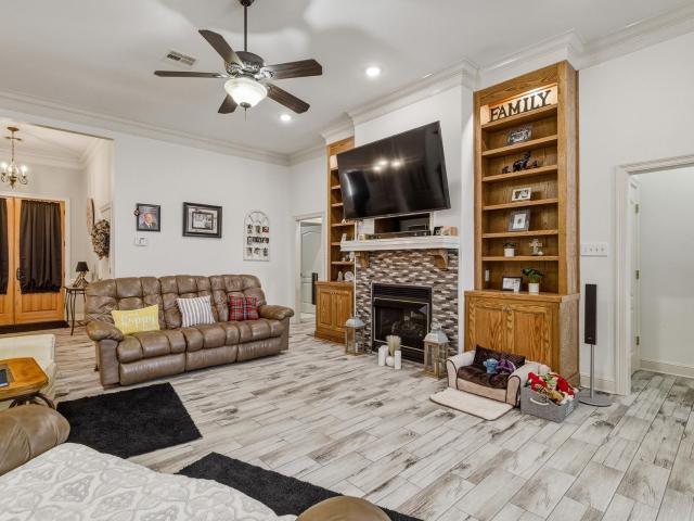 1396 frenchmans bend road, monroe, us, la