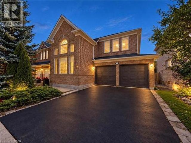 1396 Thorncrest Crescent, Oakville, ON, L6M 3Y9 house for sale | Listing ID 40859 | Royal LePage