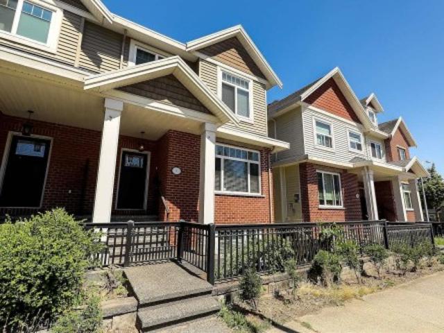 1398 Avenue, Surrey, BC, V3W 1Y7 house for sale | Listing ID R3146 | Royal LePage