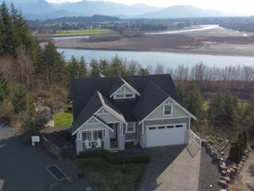 1399 Highlands Boulevard, Agassiz, BC, V0M 1A1 house for sale | Listing ID R3095 | Royal LePage