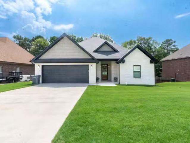1399 SULLIVAN CIR, JONESBORO, AR 72404