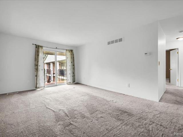 13900 Camelot Drive # 84
