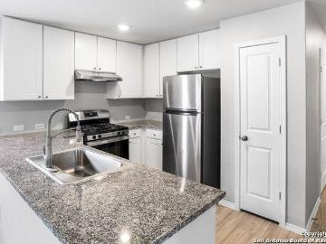 13907 Silos Meadows, San Antonio, US, TX