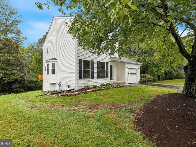13905 Shadow Fox Court