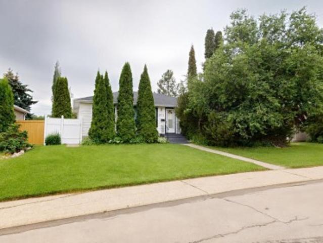 13915 A Avenue Nw, Edmonton, AB, T5L 4A1 house for sale | Listing ID E4498 | Royal LePage