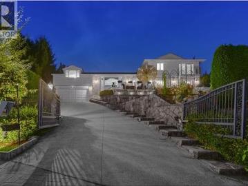 Greater Vancouver - Garden, Swimming pool