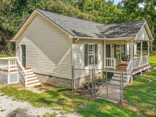 1392 James Ferry Rd