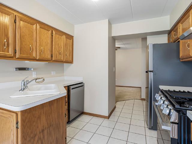 13934 Lavergne Avenue # 801
