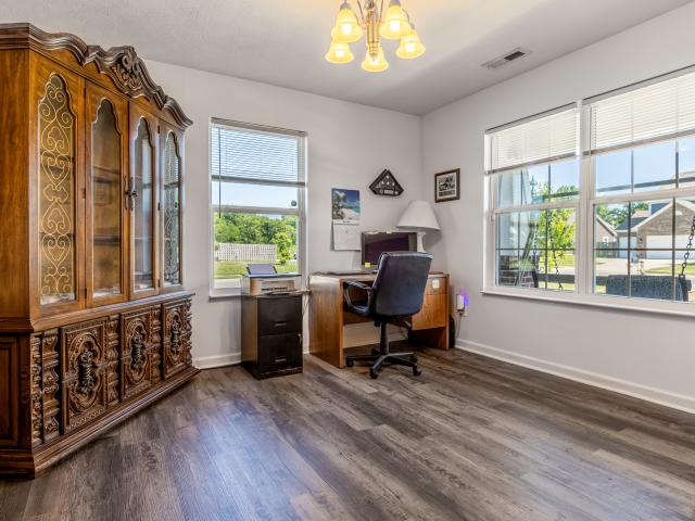1393 W Limestone Way