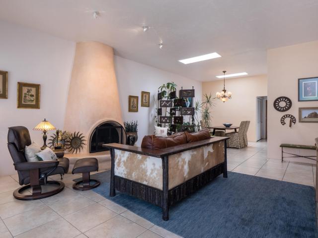 1393 Wagon Train Drive SE