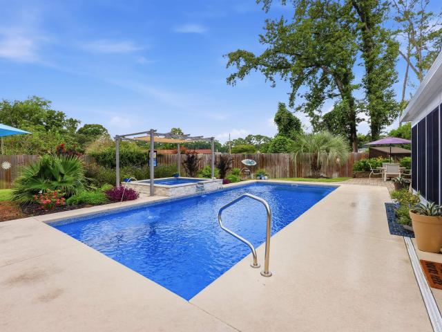 139 Costa Ct