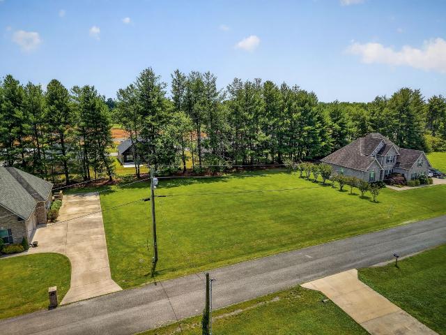 139 Chestnut Oak Ave