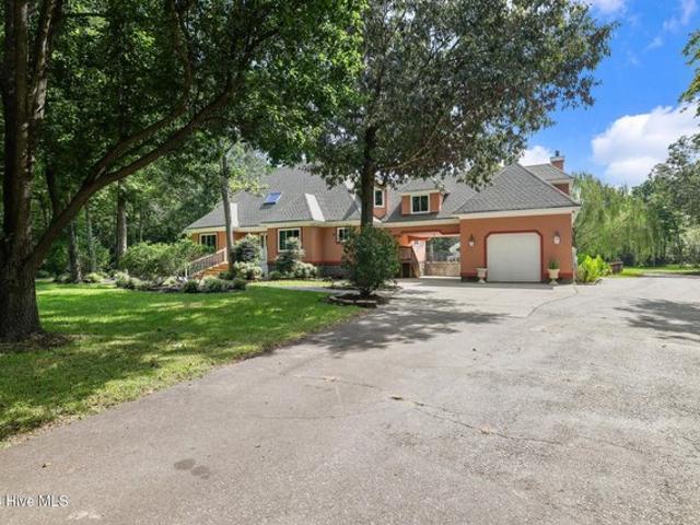 139 Big Bend Dr, Moyock, NC 27958