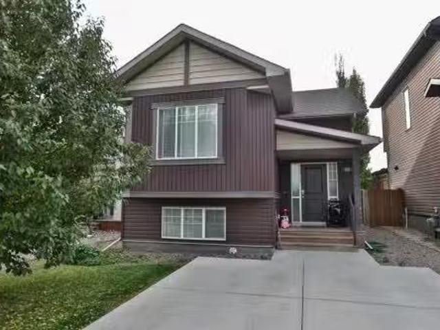 139 Blackwolf Way North, Lethbridge, AB, T1H 6Z7 house for s.