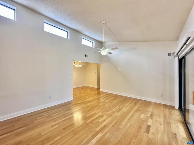 139 Green Turtle Ln # 10