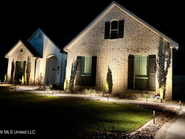 139 Jefferson Davis Parkway