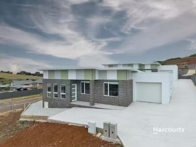 1/39 Loongana Avenue, SHOREWELL PARK, TAS 7320 House for Rent