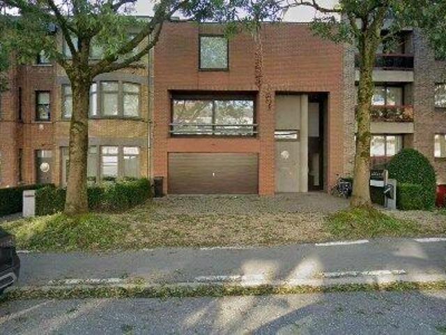 139 m2 apartment for rent in Aalst