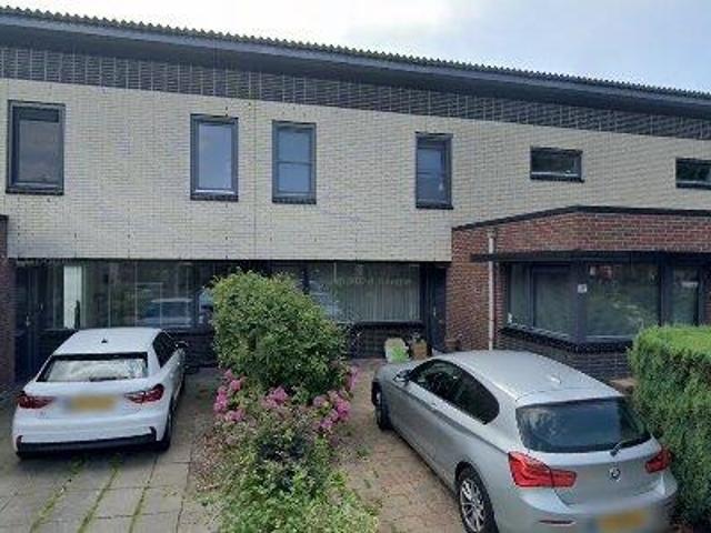 139 m2 apartment for rent in Almere
