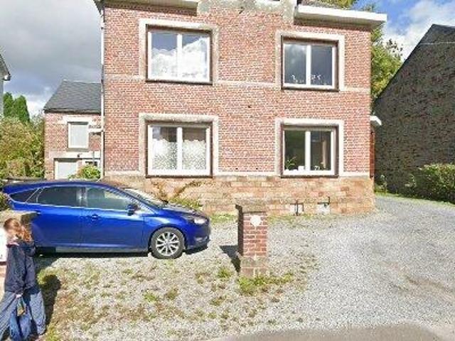 139 m2 apartment for rent in Clavier