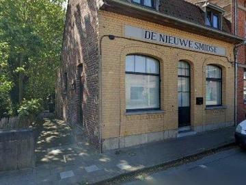 139 m2 apartment for rent in Ieper