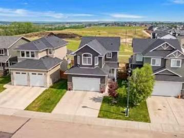 139 Morris Court, Blackfalds, AB, T4M 0B2 house for sale Li.
