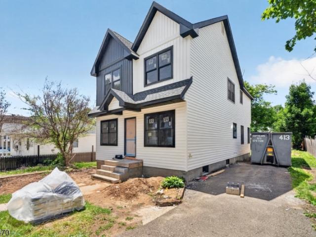139 Main St